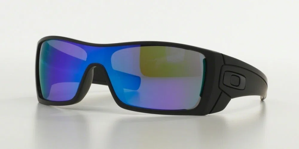 Oakley Batwolf 9101 Sunglasses - view 6